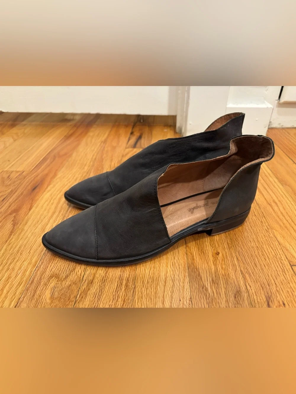 Free People Black Pointed Cutout Ankle Flats - Picture 1 of 5